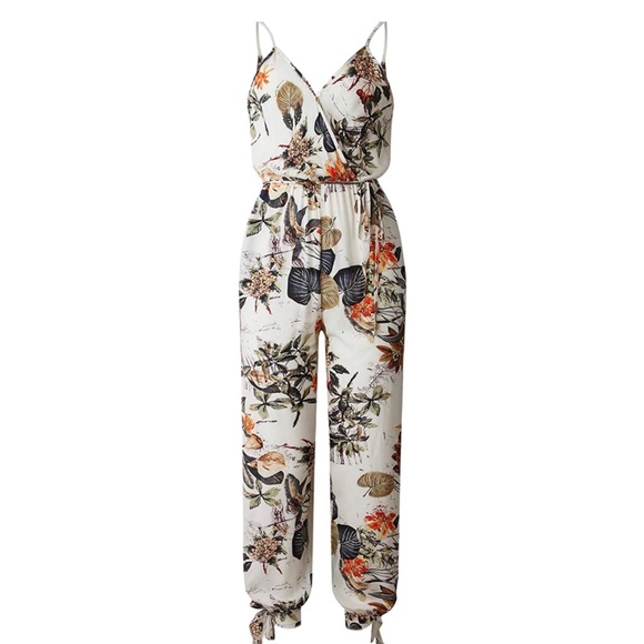 Floral V Neck Backless Halter Sleeveless Jumpsuit - Picture 5 of 7